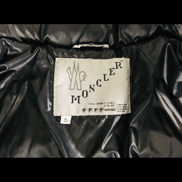 Moncler Puffer Jacket (Black, Size 5, European) - Picture 3 of 5